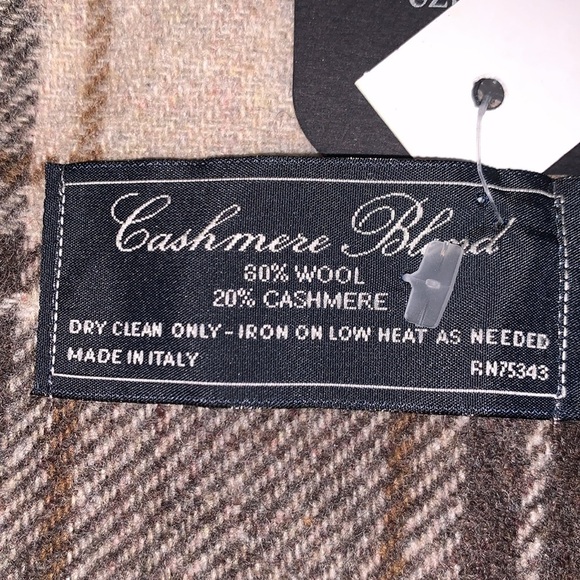 Luxe Linea Emmeti Cashmere Wool Blend Plaid Winter Scarf Made In Italy Tan Gray - Picture 2 of 4